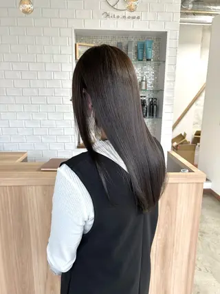 カラー 津田 七美希のヘアスタイル