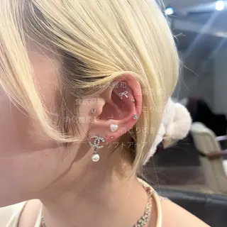 𝙱𝙻𝙴𝙽 𝚋𝚢 𝚍𝚘𝚝.所属・🤍BLEN 窓🤍のヘアスタイル