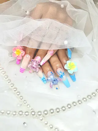 ネイル 【Laule‘a 】のネイルデザイン