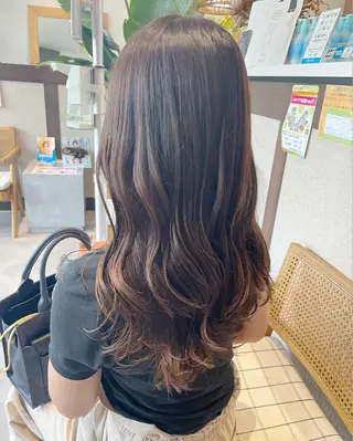 ロング カラー 高木 櫻のヘアスタイル