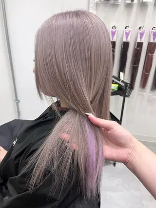 ロング カラー RIO🩶NEXT/ エクステ/ハイトーンのヘアスタイル