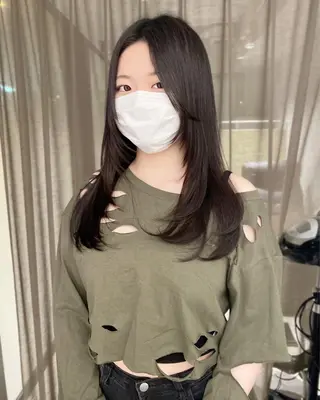 ロング 京都レイヤーカット/ 縮毛矯正/羽柴りくのマツエク・マツパデザイン