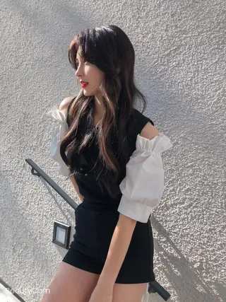 ロング ブリーチなし透明感カ ラー×韓国ヘア♡ヒデのヘアスタイル