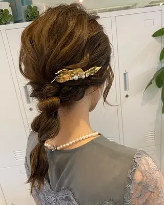 ミディアム 鈴木 奈波のヘアスタイル