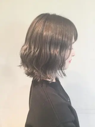 ショート カラー ヘアアレンジ 🌿‬ ܸAir 透明感🌱西村知佳のヘアスタイル