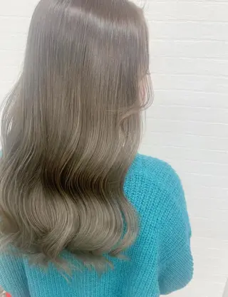 セミロング カラー GRANLUSSO 〜グランルッソ駅前店所属・木口 嘉美のヘアスタイル