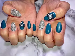 ネイル ネイルサロン D-glowのネイルデザイン