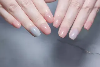 ネイル XIXI 🦁のネイルデザイン