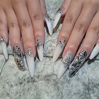 ネイル RounGe町田店 🧸大谷のネイルデザイン