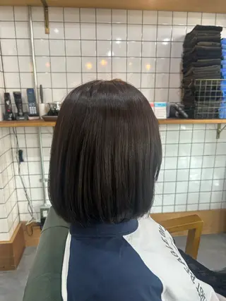 ミディアム カラー 倉本 美優のヘアスタイル