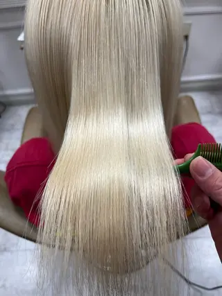 ミディアム 中村 由布紀のヘアスタイル