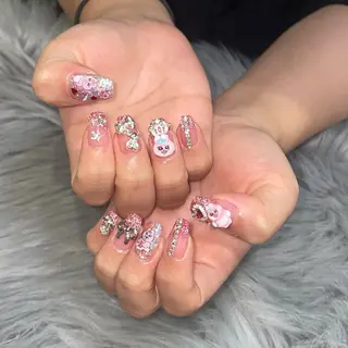 ネイル RICO NAIL所属・RICO Nail パーツつけ放題🌈のネイルデザイン