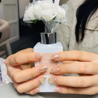 ネイル star nail salon所属・X INのネイルデザイン