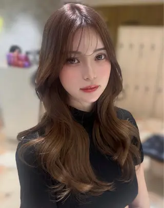 セミロング 前髪顔周りレイヤー 韓国 SAYAKAのヘアスタイル