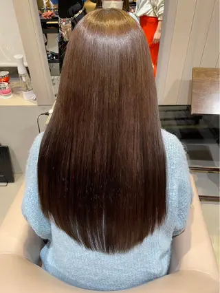 カラー 藤本 麗未のヘアスタイル