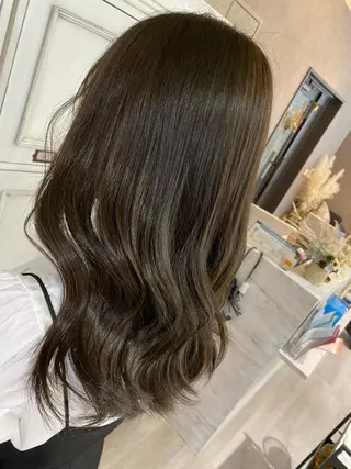 セミロング PANDOLA あゆり🦋のヘアスタイル