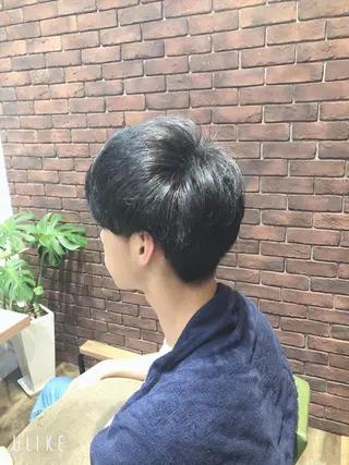 カラー et Douce所属・艶髪／髪質改善／ カワモトヒロトのヘアスタイル