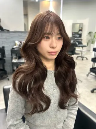 ロング カラー moe🎀 透明感カラーのヘアスタイル