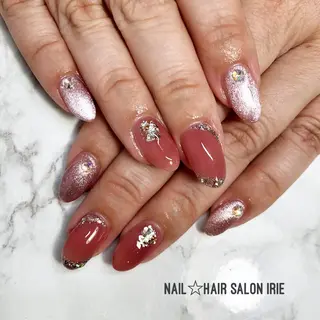 ネイル Hair salon Irie所属・與儀 知佳のネイルデザイン