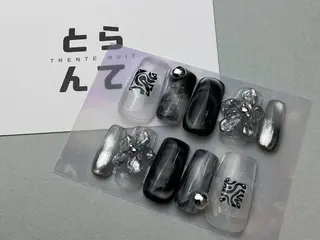 ネイル ハセガワ ユイのネイルデザイン