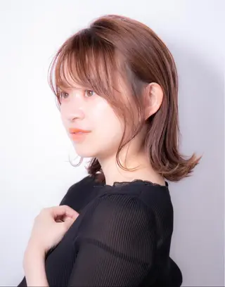 ミディアム 🩵美艶髪×透明感 カラー×質感再生💚のヘアスタイル