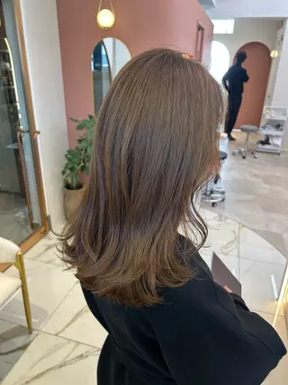 セミロング カラー 佐合 梨花 / eau〈オー〉のヘアスタイル