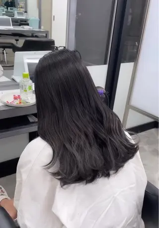 セミロング 🧋ミルクティーカラ ー🧋特化小林拓登のヘアスタイル