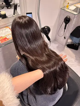 ロング カラー 髪質改善🩰透明感カ ラー🎀hinanoのヘアスタイル