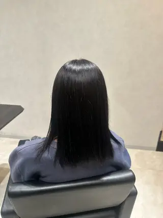 ミディアム カラー Octo アユメのヘアスタイル