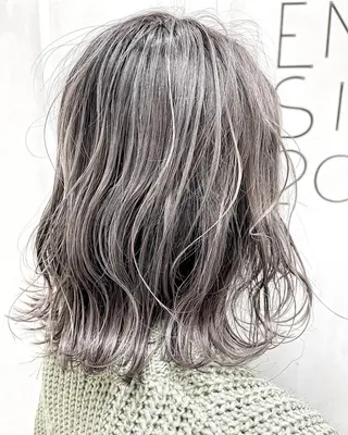 ショート カラー OAK溝の口 𖠋SHINYAのヘアスタイル