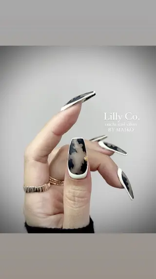ネイル Lilly Co.のネイルデザイン
