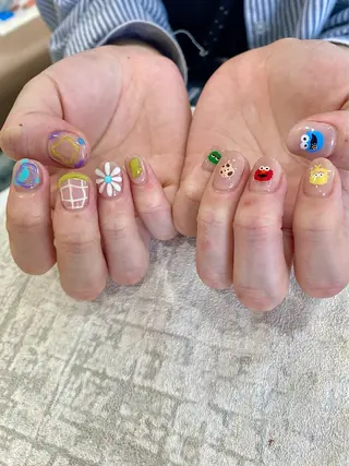 ネイル 安藤 彩乃のネイルデザイン