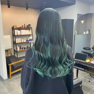 ロング maco 艶感ハイトーン🦋のヘアスタイル