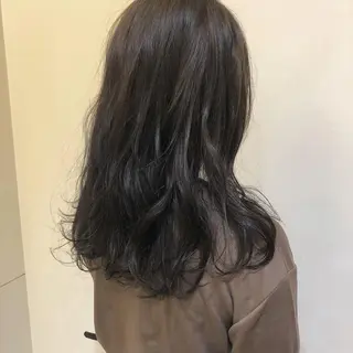 セミロング カラー ヤマモト マイのヘアスタイル