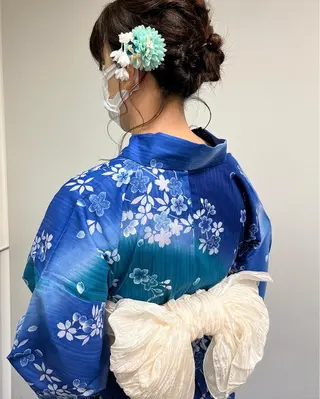 ミディアム ウスイマイコ カット/ケアカラーのヘアスタイル