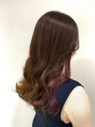 ロング カラー 青沼夏未/オリーブ/ 寒色カラーのヘアスタイル