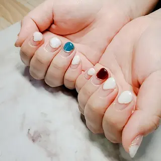 ネイル ネイルサロンベルティ .ひとみのネイルデザイン