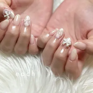 ネイル 𝒆𝒂𝒄𝒉 kanako 🕊のネイルデザイン