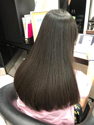 ロング 美容室シーズナル所属・高山 梨絵のヘアスタイル