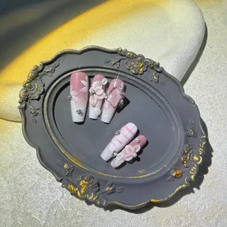 ネイル MoMo Nail所属・MoMo Nail 新大久保のネイルデザイン