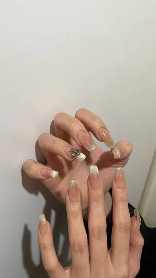 ネイル Ami 🦥のネイルデザイン