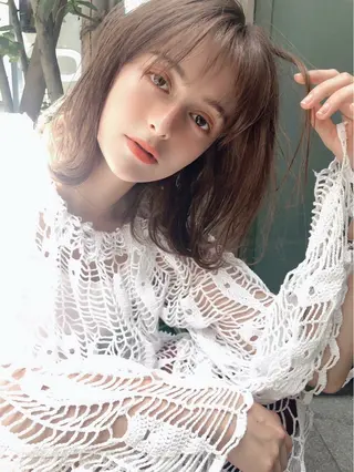 カラー rena 🍒暖色カラーのヘアスタイル