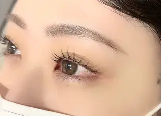 マツエク・マツパ Yui🩰‎🤍 ‎un アイラッシュのマツエク・マツパデザイン