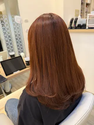 カラー 南田 晴香のヘアスタイル