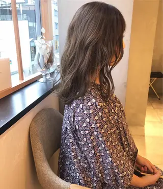 セミロング カラー タカミ荒子店所属・眉毛ワックス konomiの眉毛・アイブロウイメージ