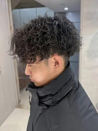 ショート パーマ メンズ 渋谷駅から徒歩1分 BLUCKメンズヘアのヘアスタイル