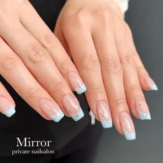 ネイル nailsalon Mirrorのネイルデザイン