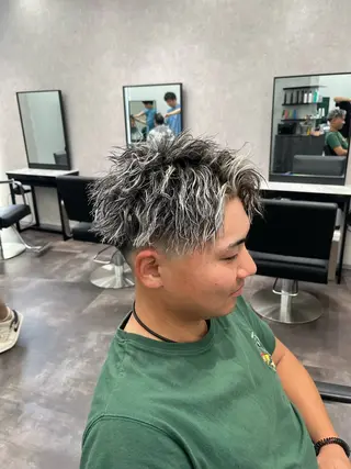 カラー パーマ メンズ メンズ特化🔥　齋藤 航のヘアスタイル
