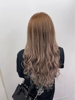 ロング カラー NAOKI /海外風のヘアスタイル