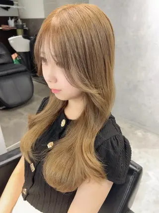 ロング カラー TOMONA👑 ミルクティーレイヤーのヘアスタイル